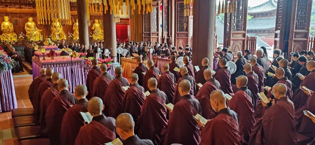 【法讯】恭迎观世音菩萨成道吉日，福清灵石寺今日启建诵经念佛法会（暨传授三皈五戒、八关斋戒）