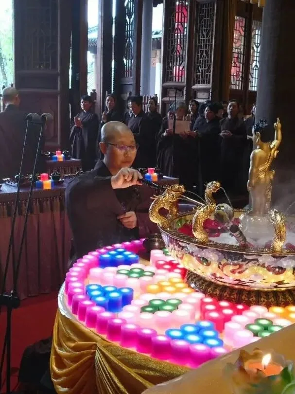 【法讯】恭逢释迦牟尼佛圣诞，福清灵石寺将举行2023吉祥祈福浴佛法会（暨传授三皈五戒、八关斋戒）（附：视频法语）