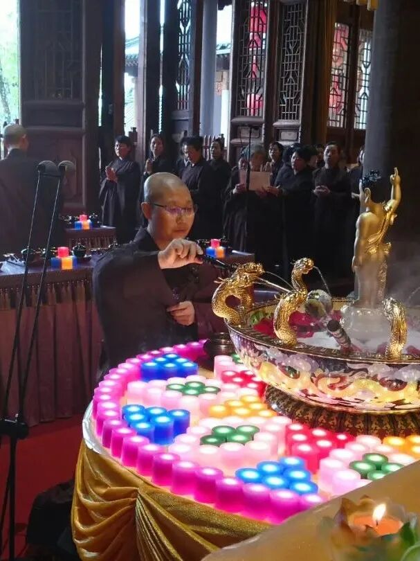 【法讯】明日恭逢释迦牟尼佛圣诞，福清灵石寺将举行2023吉祥祈福浴佛法会（暨传授三皈五戒、八关斋戒）（附：浴佛偈视频）