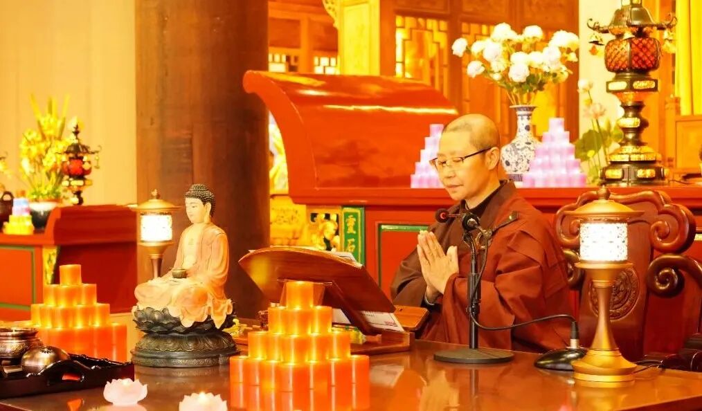 【戒香普熏】 皈依三宝，离生死过！