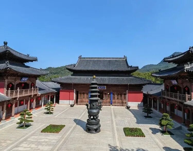 【法讯】福清灵石寺明日启建甲辰新春纳福迎祥斋天法会！