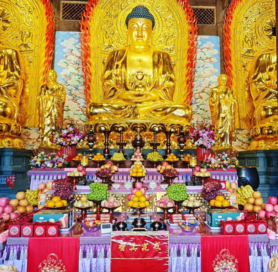 【般若明灯】法藏法师：三宝是慈航！