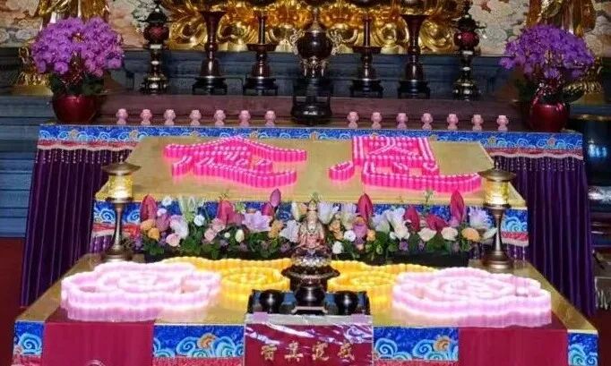 【孝亲报恩专题法语】欲修孝顺者，须念念与戒相应！​