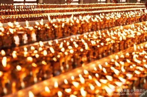 元宵佳节我们一起燃灯供佛！