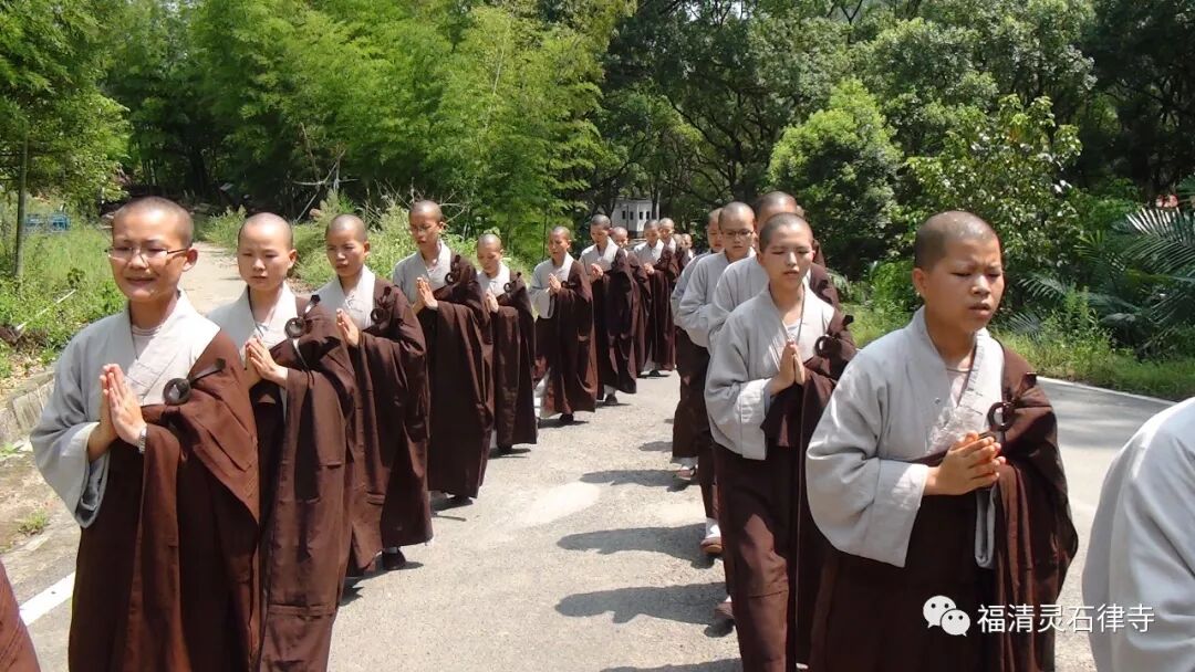 【追思剪影】迎请住持和尚灵骨回寺仪式于8月2日上午举行！