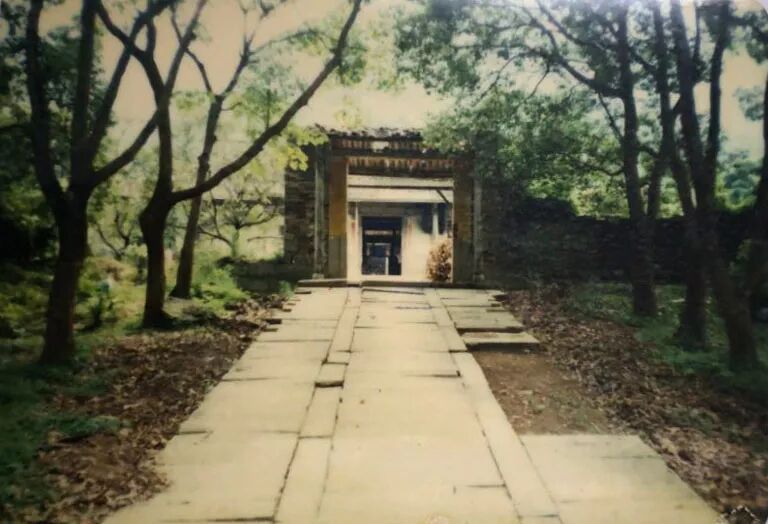 【师父生平】灵石寺，上慧下本师父一生的行愿处！（一）