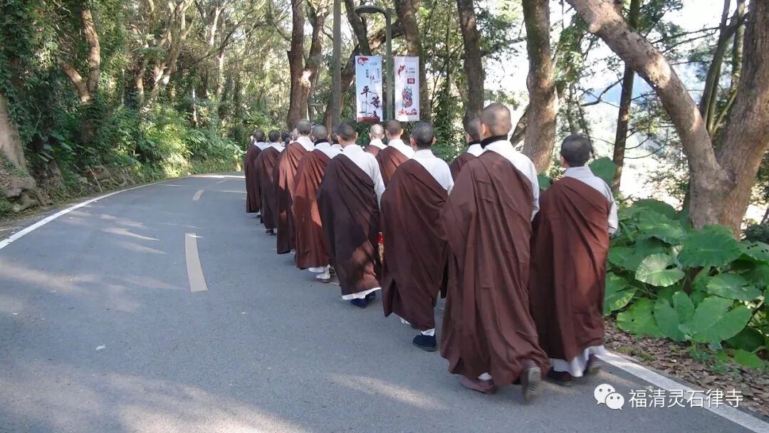 【剪影】清明将至，源本兴思—2019灵石律寺两序大众祭祖礼塔