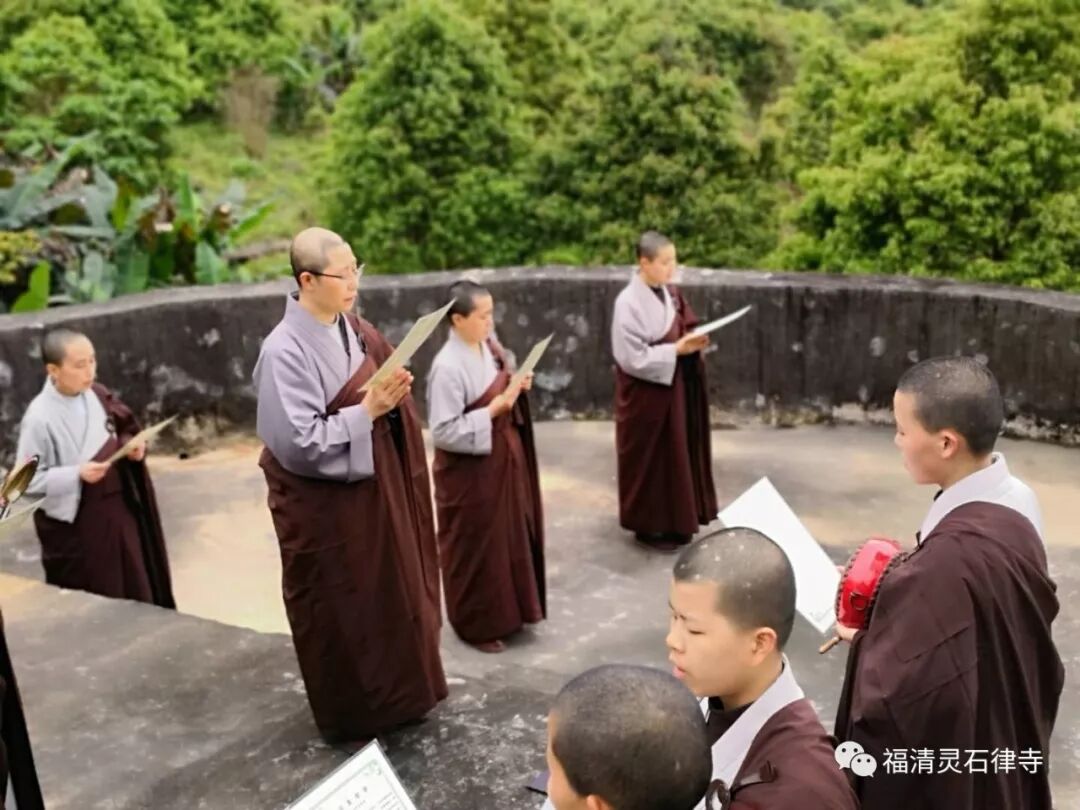 【剪影】清明将至，源本兴思—2019灵石律寺两序大众祭祖礼塔