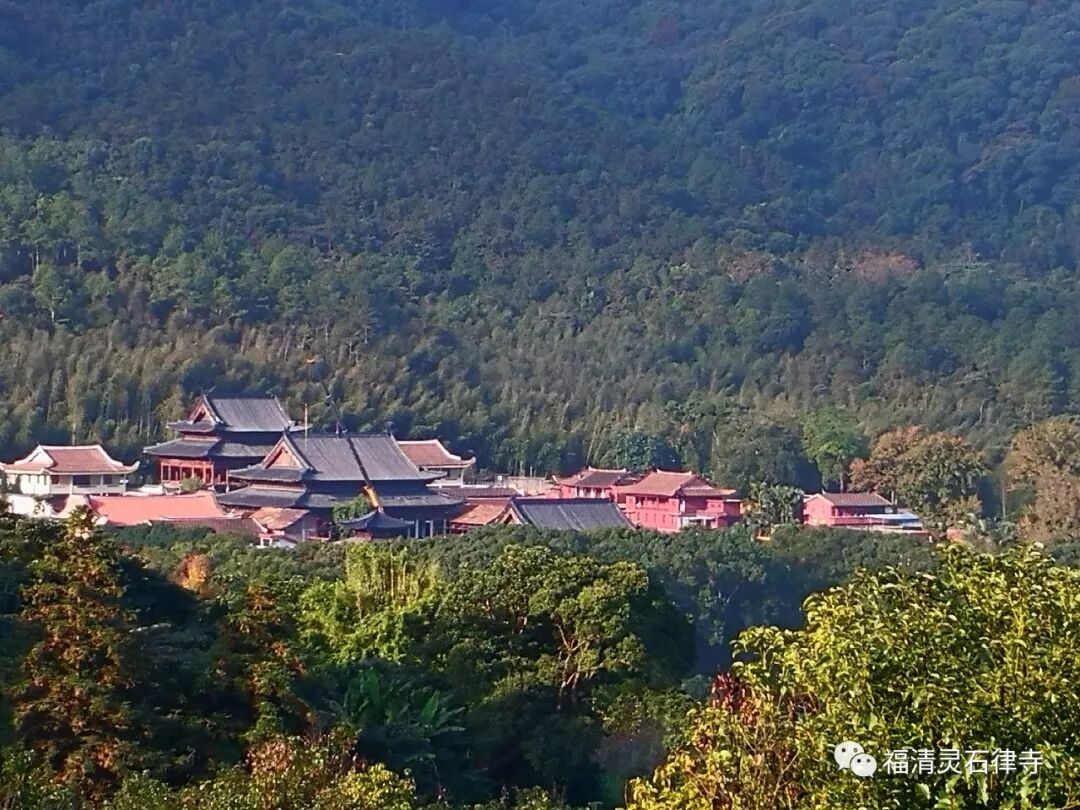 【学佛行仪之入寺院之十三】寺院的布局一般是怎样的？