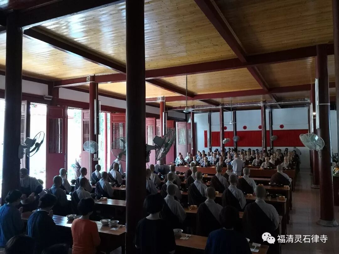 【学佛行仪】供僧饮食有何殊胜功德？（一）