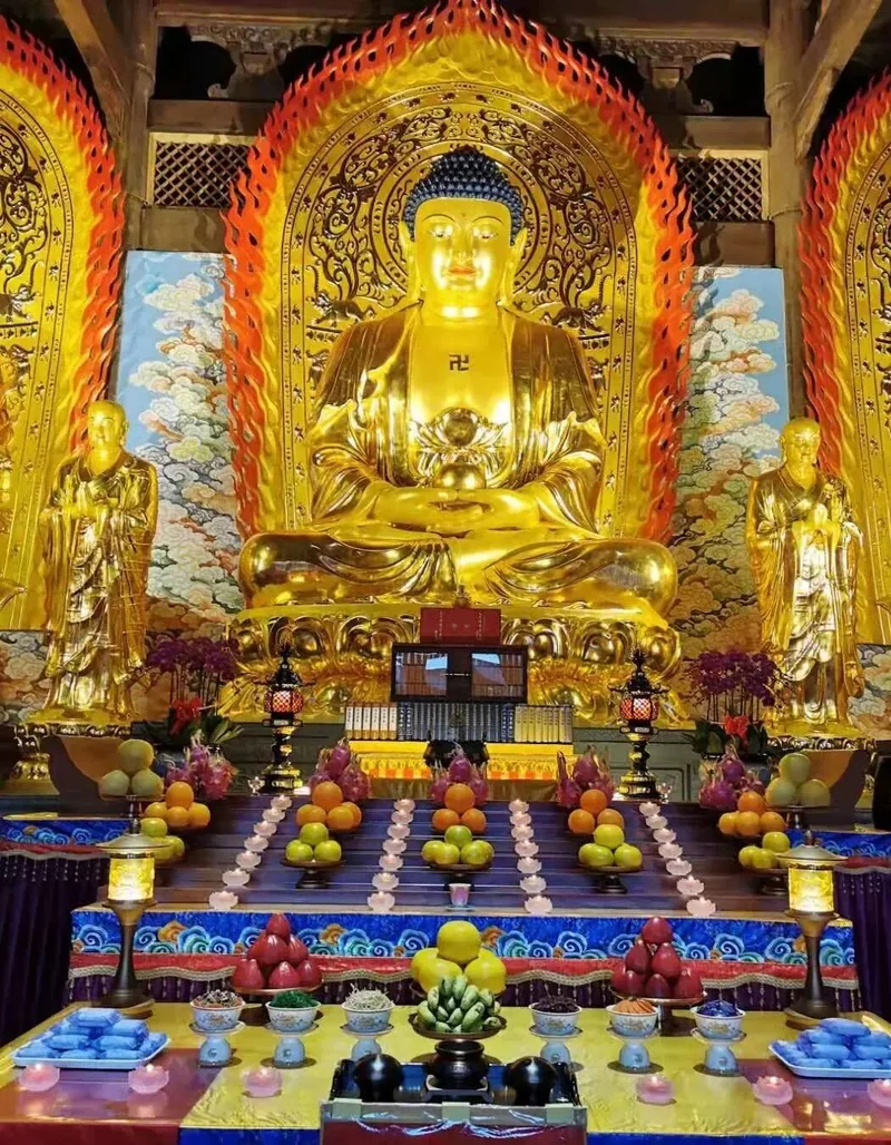 【法会剪影】福清灵石寺昨日启建安座祈福法会之三千佛洪名宝忏
