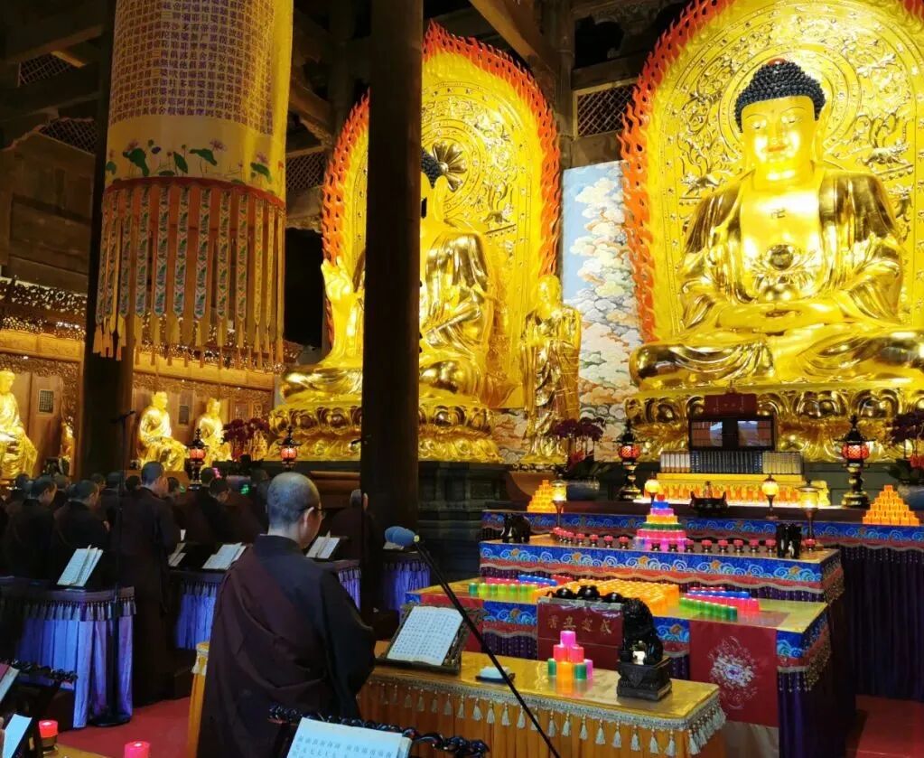 【法会剪影】福清灵石寺昨日启建安座祈福法会之三千佛洪名宝忏