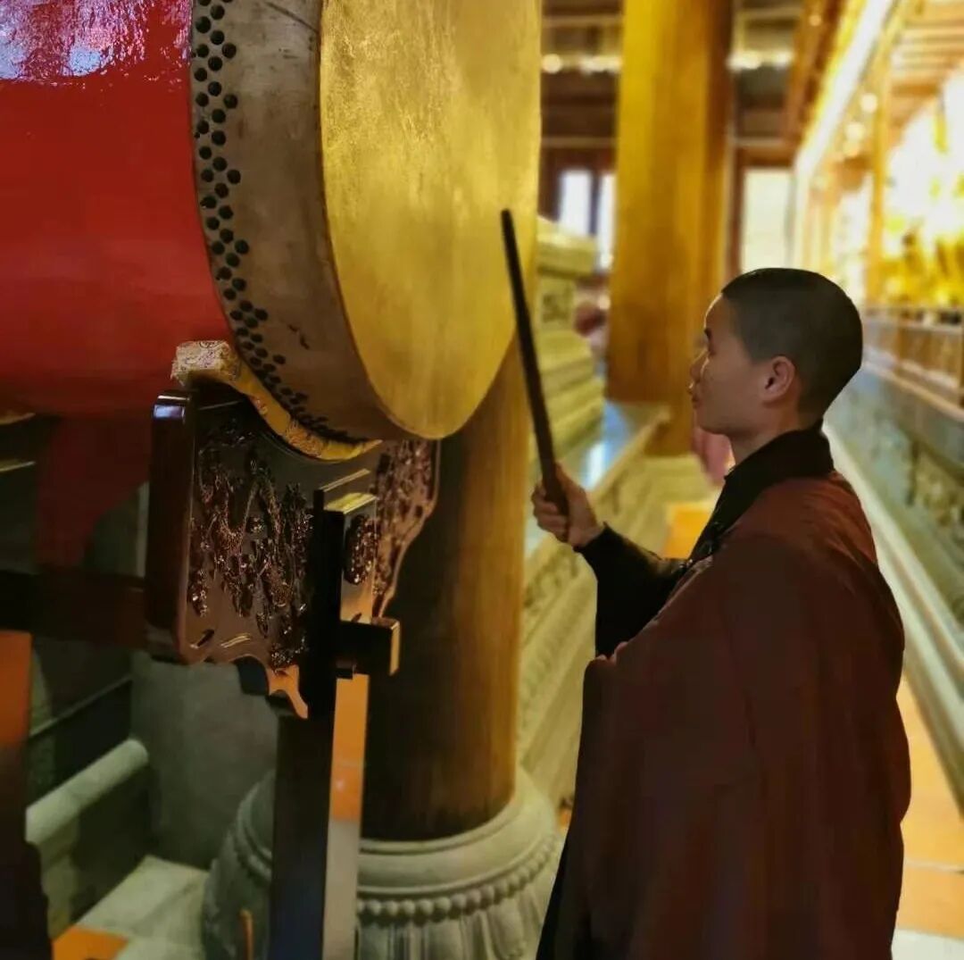【法会剪影】福清灵石寺昨日启建安座祈福法会之三千佛洪名宝忏
