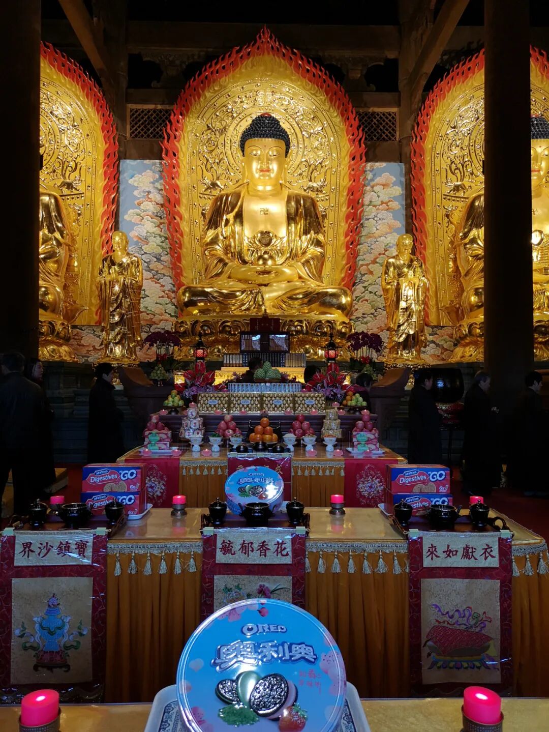 【节日专题法语】来自灵石寺的元旦祈愿文（附视频：恭迎弥陀圣诞法会掠影）