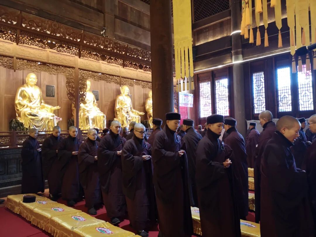 【节日专题法语】来自灵石寺的元旦祈愿文（附视频：恭迎弥陀圣诞法会掠影）