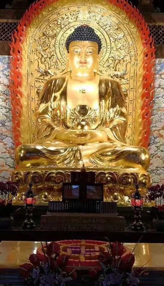 【安座祈福法语】三重宝殿之大雄宝殿二：三尊佛像如何区别？