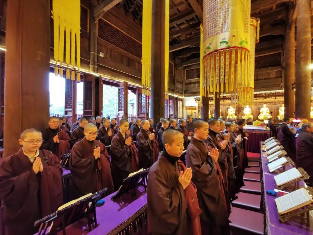 【学佛行仪之敬佛第一】 在寺院，哪些时候不适合礼佛？