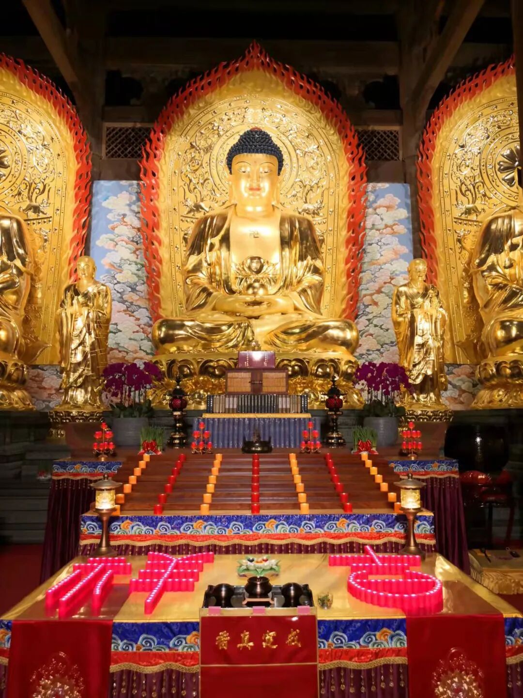 【法讯】2022灵石律寺僧众今日启建三千佛洪名宝忏法会