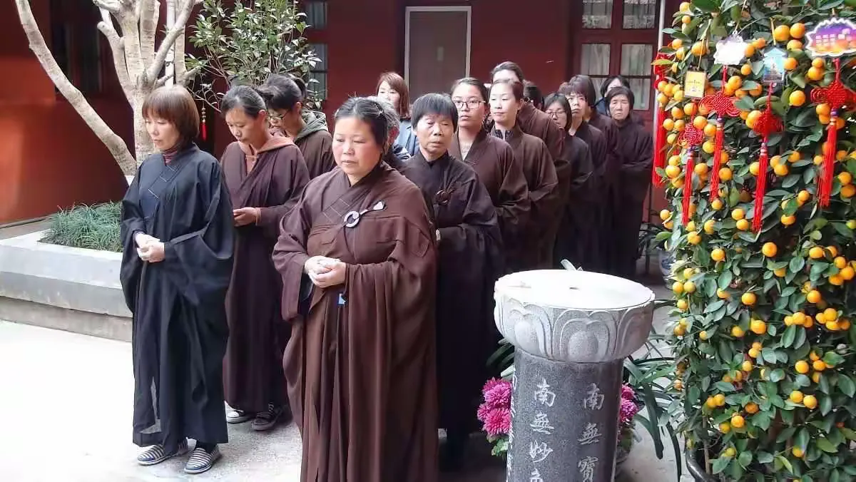 【灵石剪影】灵石律寺新春三千佛洪名宝忏之虔诚献供篇